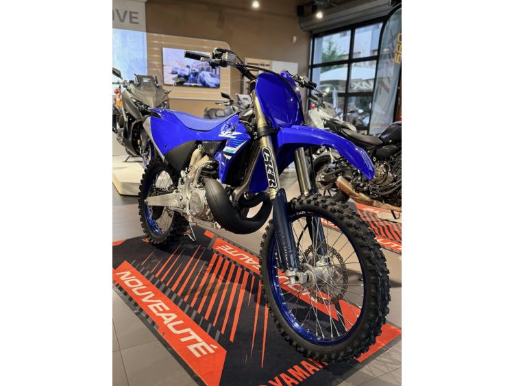 YAMAHA YZ250