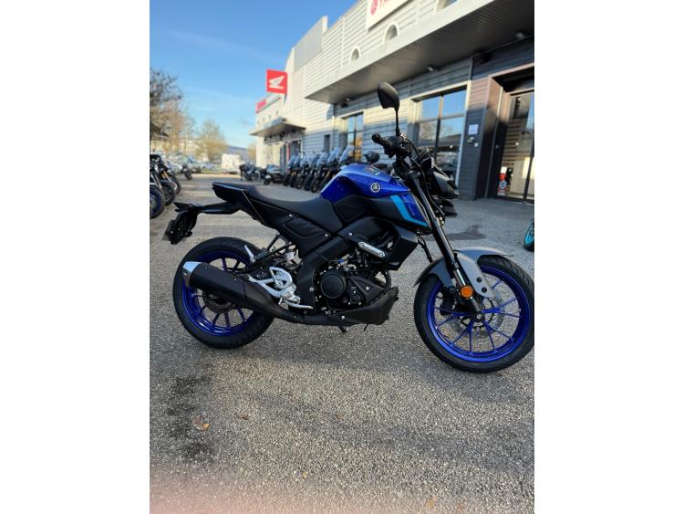 YAMAHA MT-125