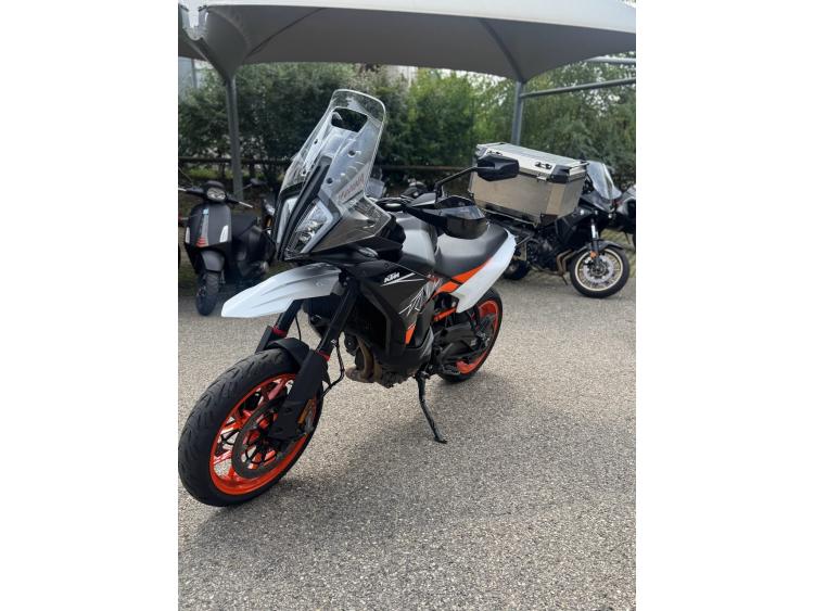 KTM 890 SMT