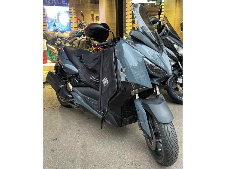 YAMAHA XMAX 300 Tech Max