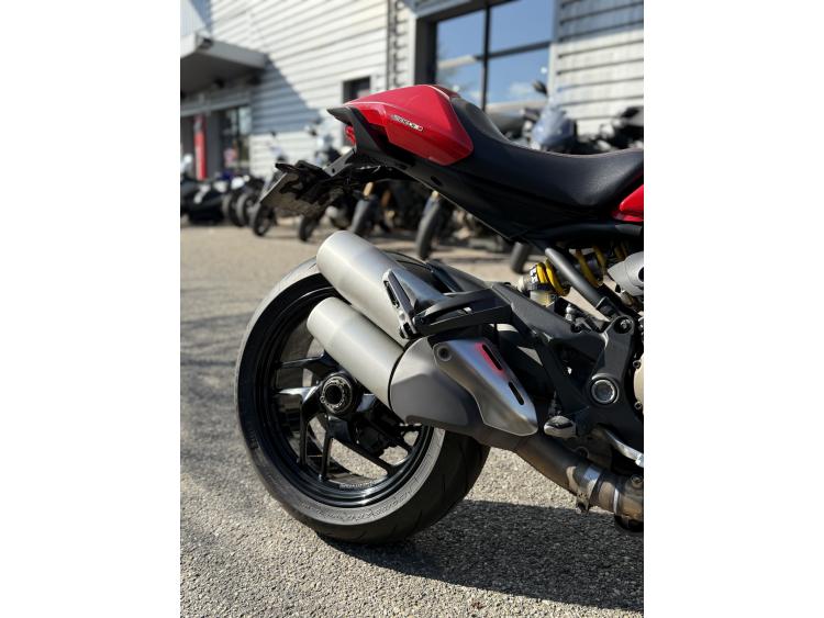 DUCATI MONSTER 1200