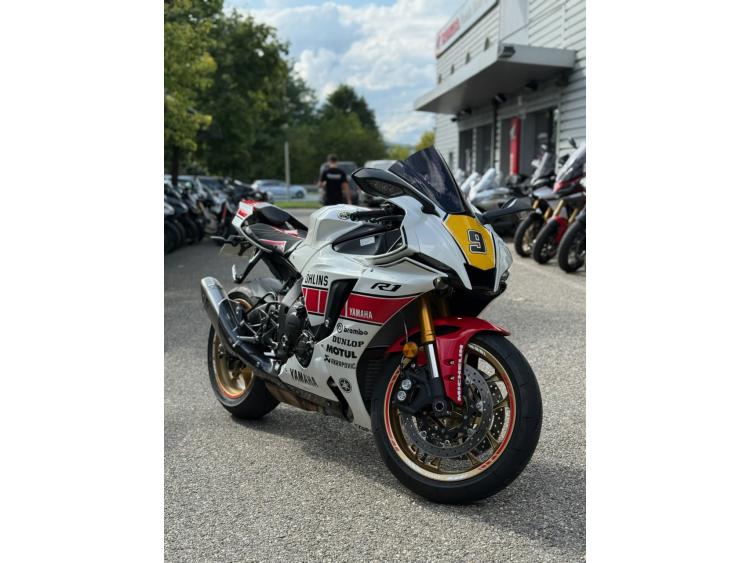 YAMAHA YZF 1000 R1 60TH