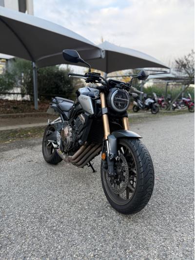 HONDA CB 650 R