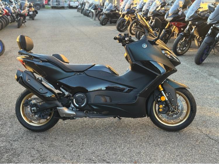 YAMAHA XP T-MAX 560 TECH MAX