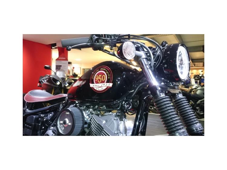 950 BOLT